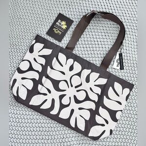 Aloha Collection• Super Special Limited Edition APPLIQUE Holo Holo Tote Coconut